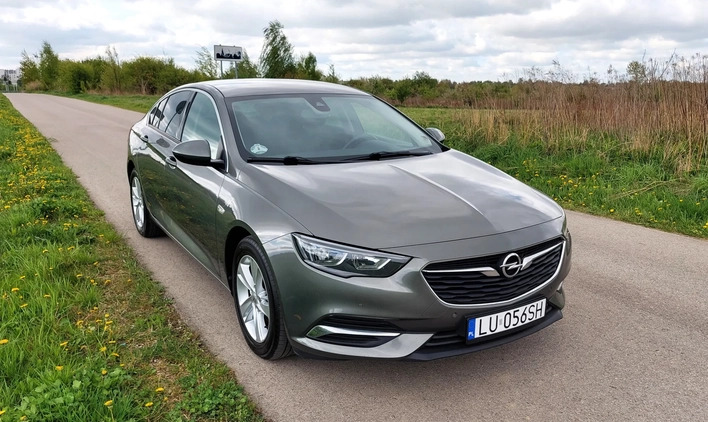 Opel Insignia cena 57900 przebieg: 147000, rok produkcji 2019 z Lublin małe 704